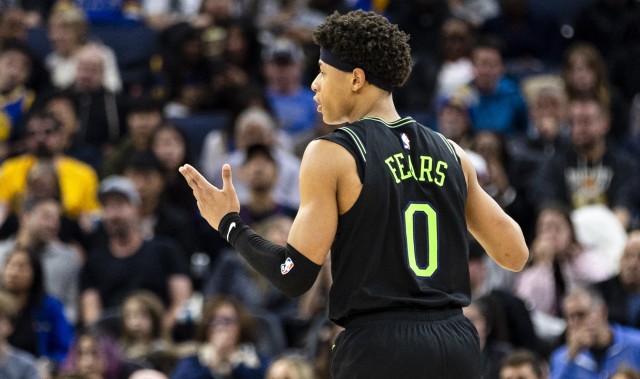 完美体育运营中心-爵士不设防！鹈鹕全场轰下156分 本赛季全联盟第二高分