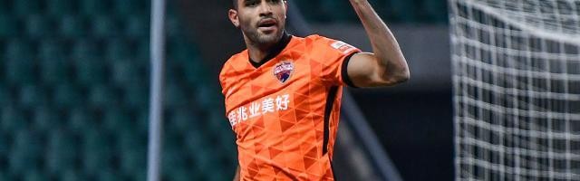 完美体育品牌-【中超】卡尔德克梅开二度裴帅破门 深足3比0河北