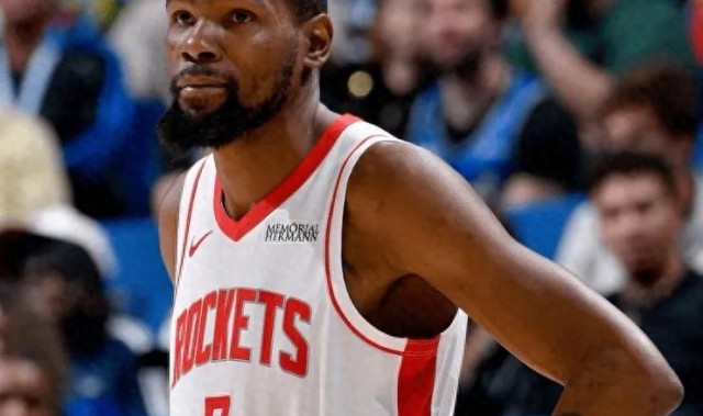 完美体育-三分32中17！感谢杜兰特帮助，谢泼德动情发声，这番话他憋了一年